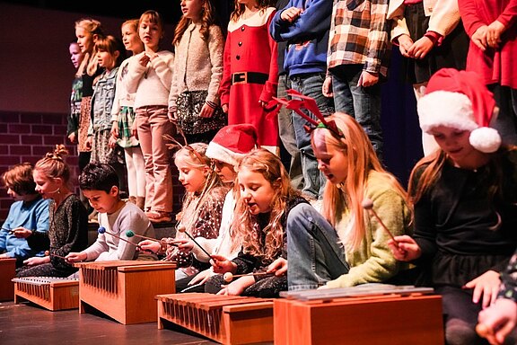 24_12_weihnachtsfeier_GS_-19.jpg  